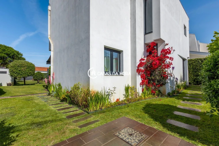 Apartamento T3 para Arrendamento em Esmoriz Foto 15