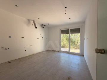 Moradia T4 para Venda em Mina de Água
