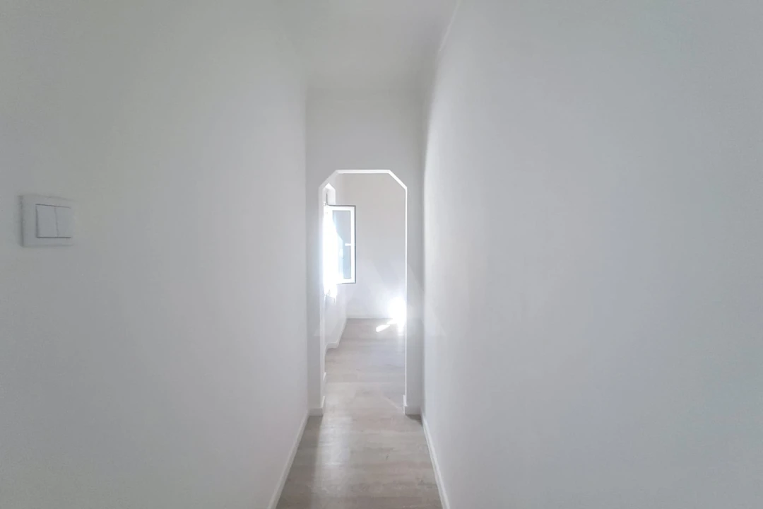 Apartamento T2 para Venda em São Vicente Foto 11