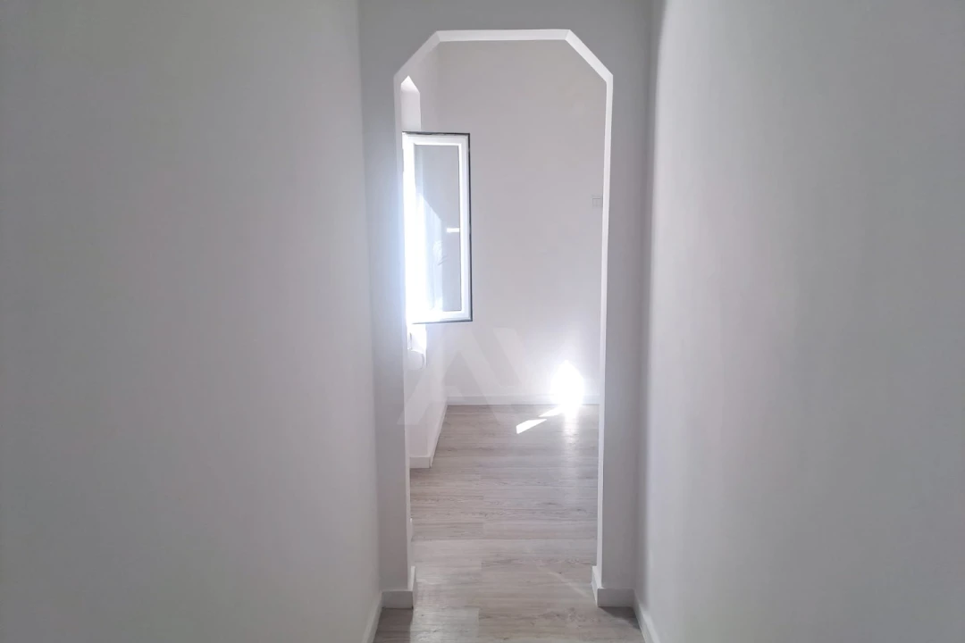 Apartamento T2 para Venda em São Vicente Foto 13