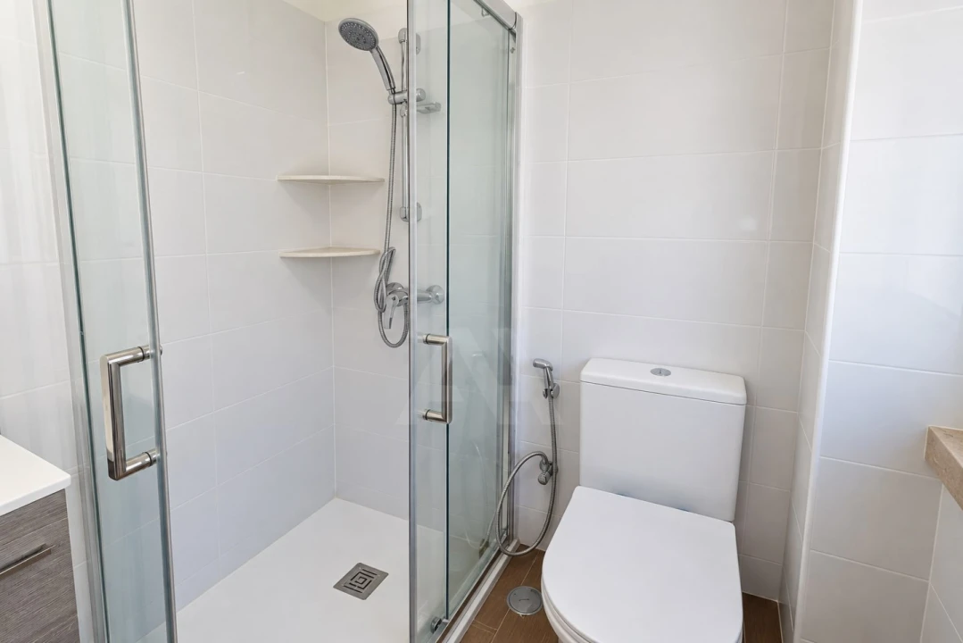 Apartamento T2 para Venda em São Vicente Foto 16