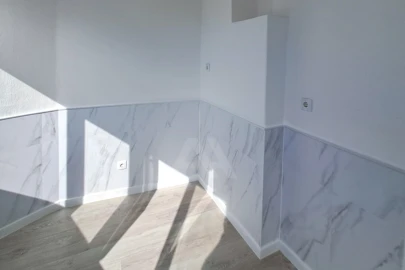 Apartamento T2 para Venda em São Vicente
