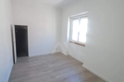 Apartamento T2 para Venda em São Vicente