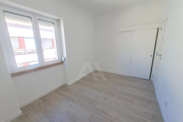 Apartamento T2 para Venda em São Vicente Foto 14