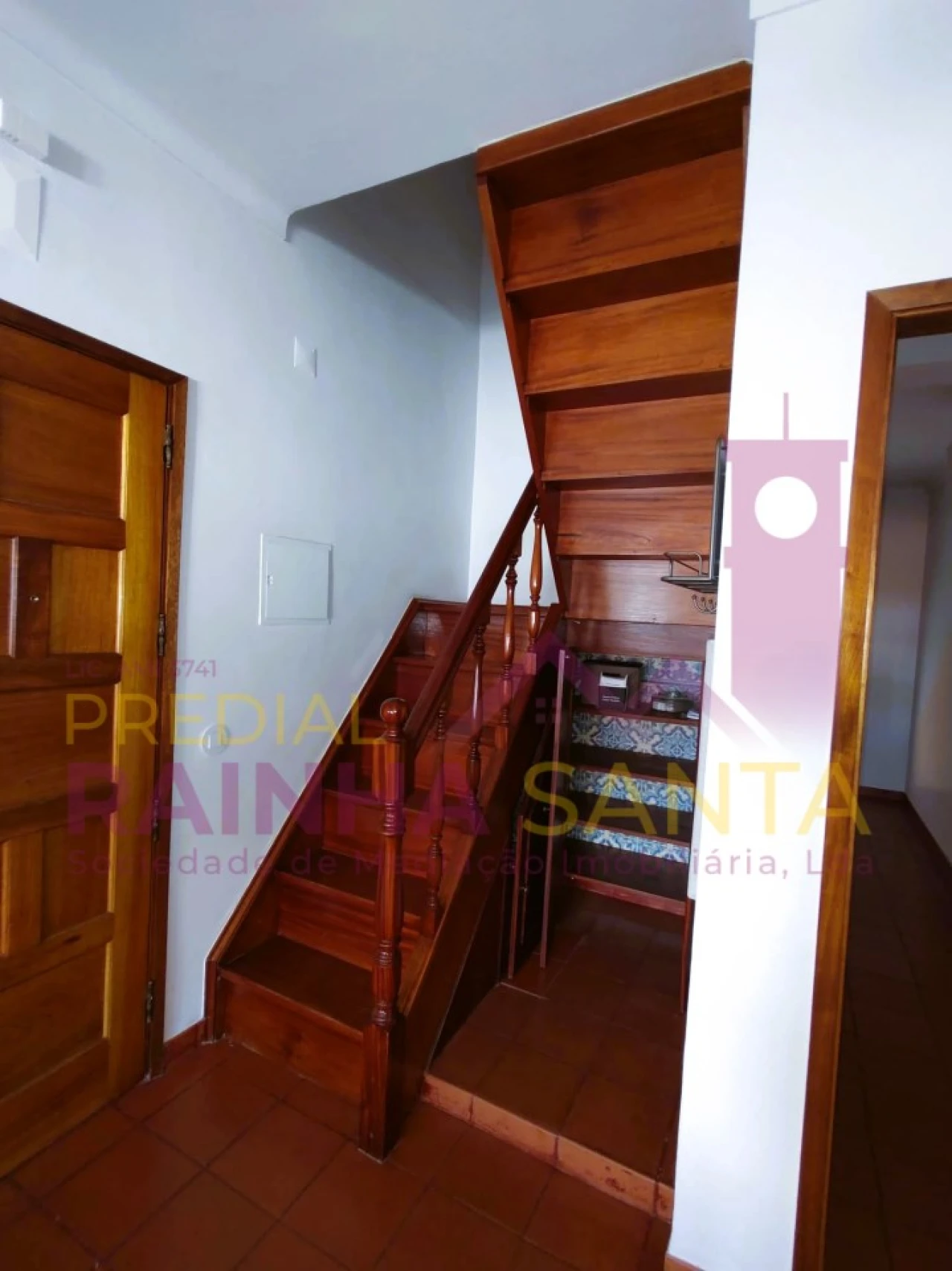 Apartamento T4 para Venda em Santo Antonio dos Olivais Foto 14