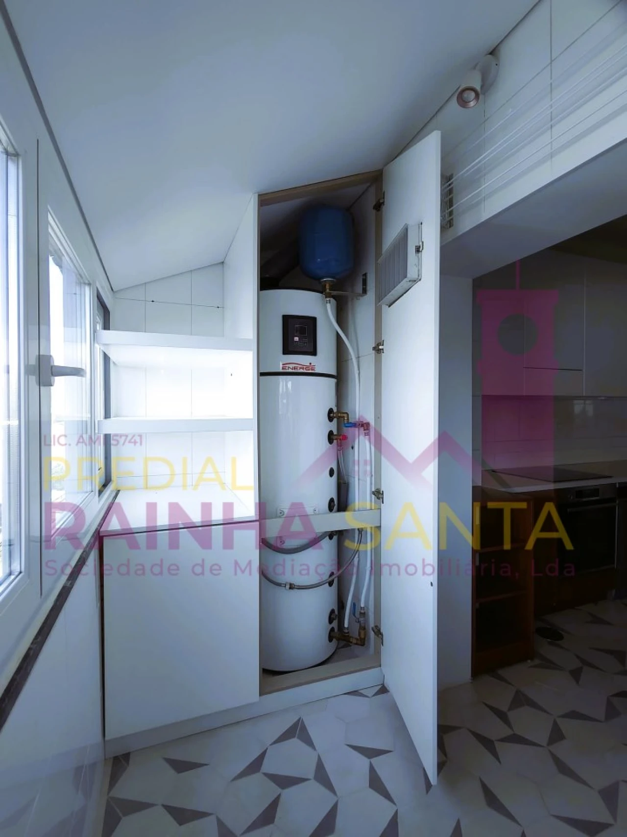 Apartamento T4 para Venda em Santo Antonio dos Olivais Foto 17