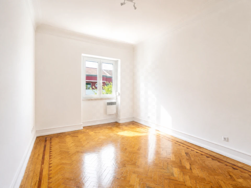 Apartamento T3 para Venda em Areeiro Foto 17