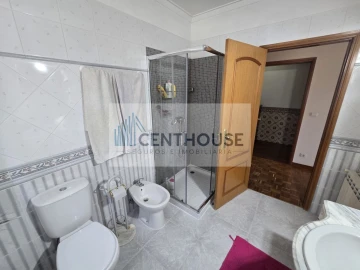 Moradia T4 para Venda em Sarzedo