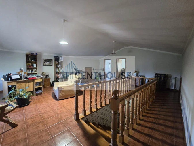 Moradia T4 para Venda em Sarzedo Foto 30
