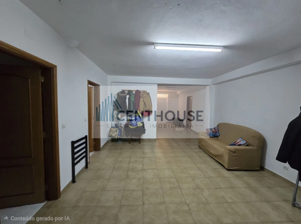 Moradia T4 para Venda em Sarzedo Foto 20