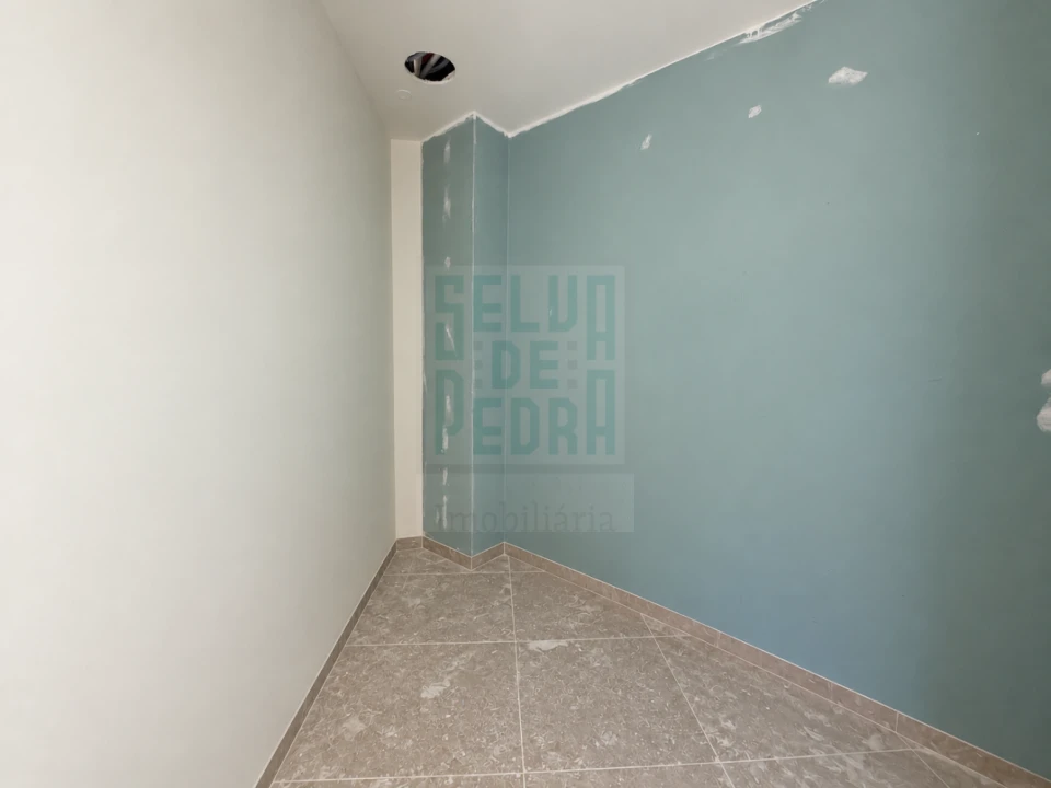Apartamento T3 para Venda em Rio Tinto Foto 24