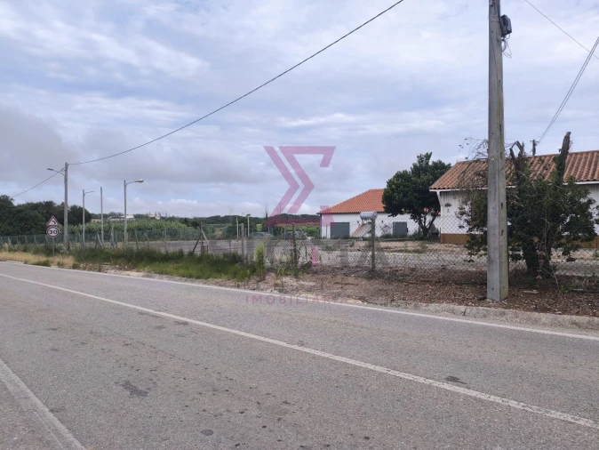 Moradia T1 para Venda em Roliça Foto 13