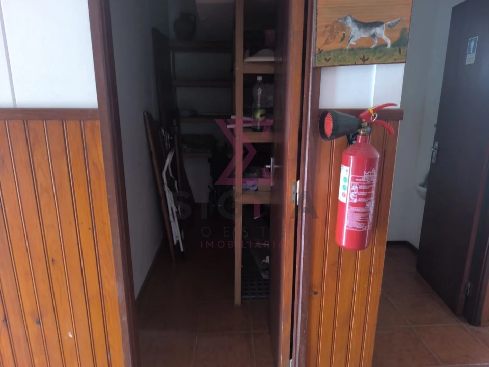 Moradia T1 para Venda em Roliça Foto 5