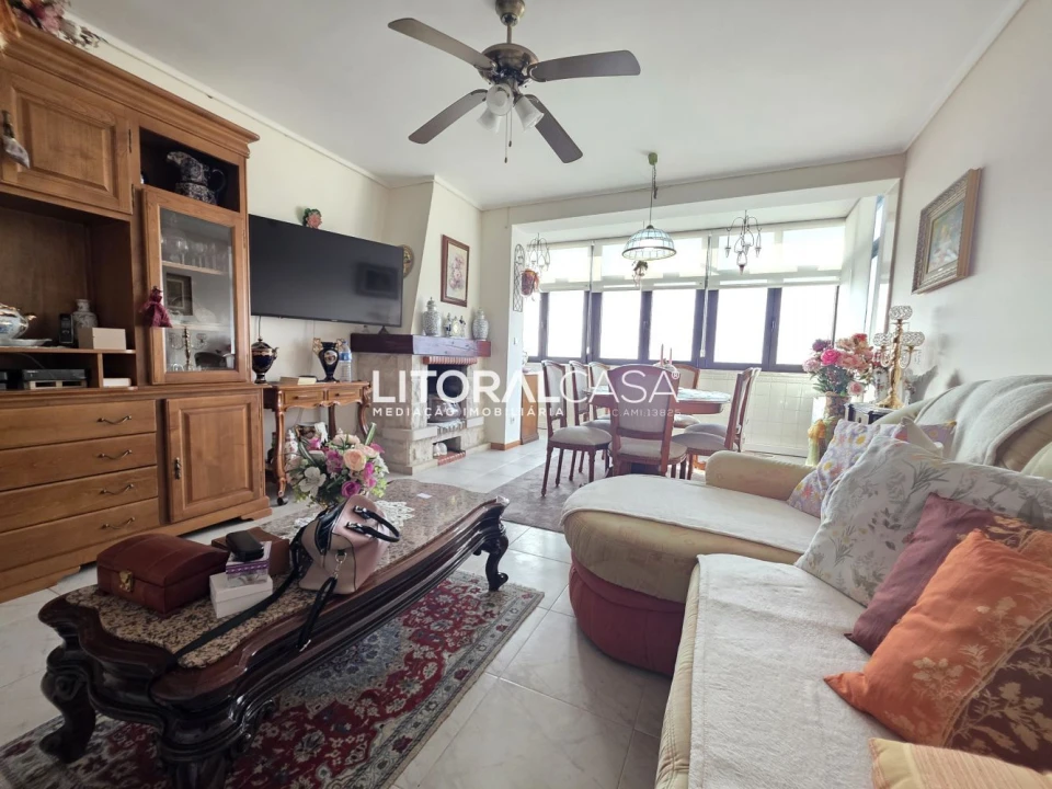 Apartamento T3 para Venda em Esgueira Foto 2