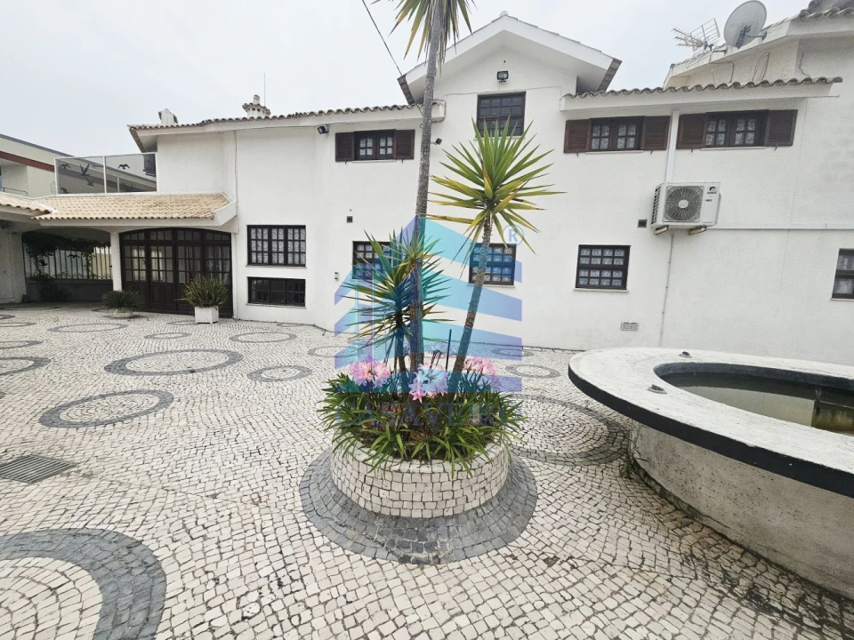 Moradia T6 para Venda em Gafanha da Nazaré Foto 35