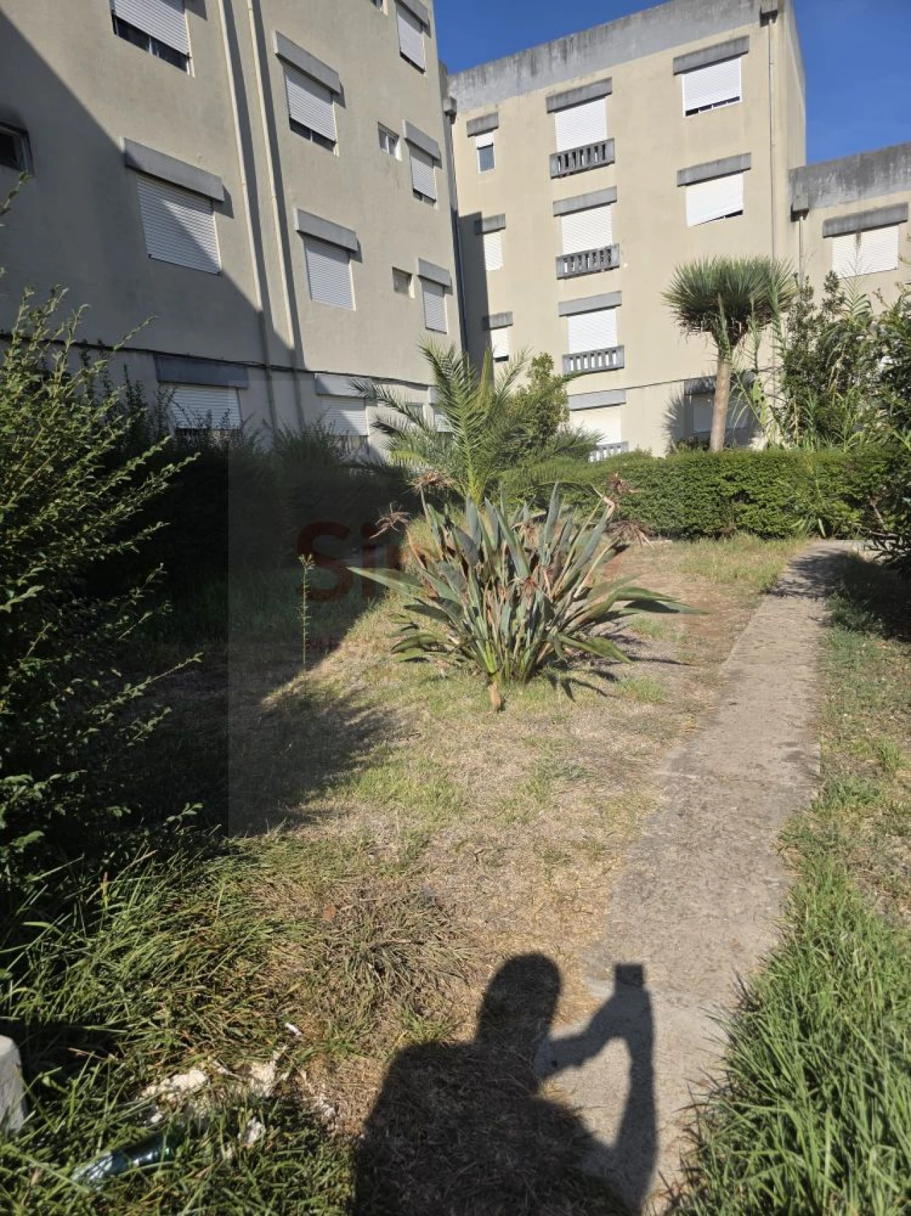 Apartamento T2 para Venda em Rio de Mouro Foto 23