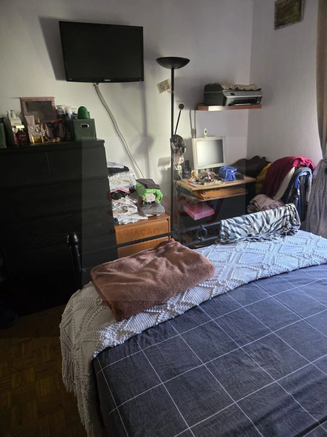 Apartamento T2 para Venda em Rio de Mouro Foto 4