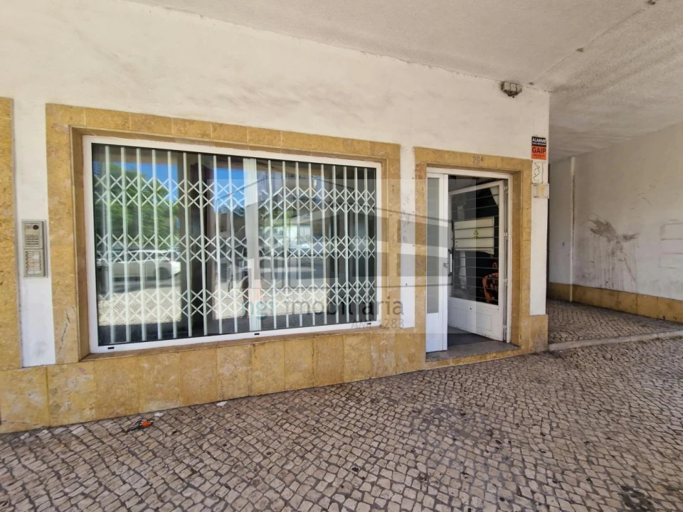 Loja para Venda em Carnide Foto 22