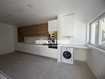 Apartamento T3 para Venda em Alto do Seixalinho, Santo André e Verderena