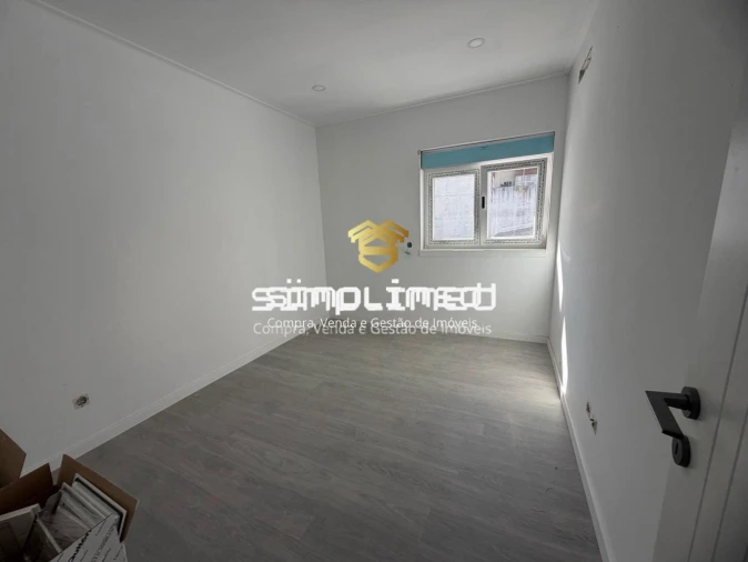 Apartamento T3 para Venda em Alto do Seixalinho, Santo André e Verderena Foto 12