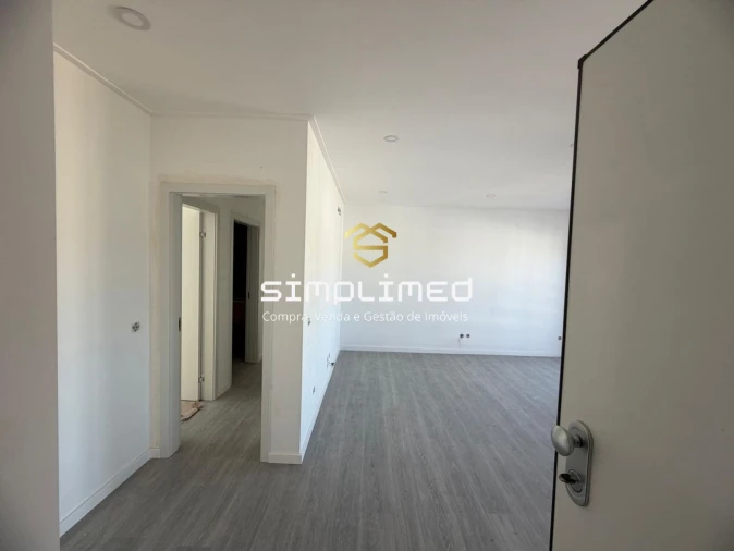 Apartamento T1 para Venda em Alto do Seixalinho, Santo André e Verderena Foto 16