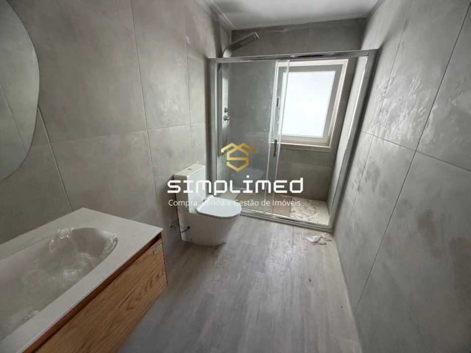 Apartamento T1 para Venda em Alto do Seixalinho, Santo André e Verderena Foto 22