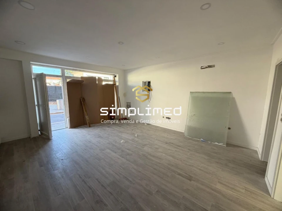 Apartamento T1 para Venda em Alto do Seixalinho, Santo André e Verderena Foto 10