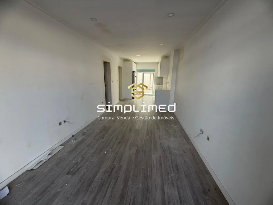 Apartamento T1 para Venda em Alto do Seixalinho, Santo André e Verderena Foto 5