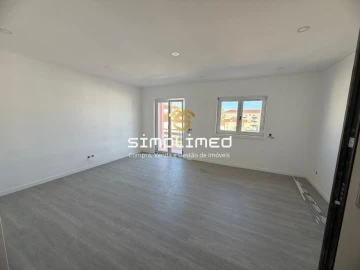 Apartamento T3 para Venda em Alto do Seixalinho, Santo André e Verderena