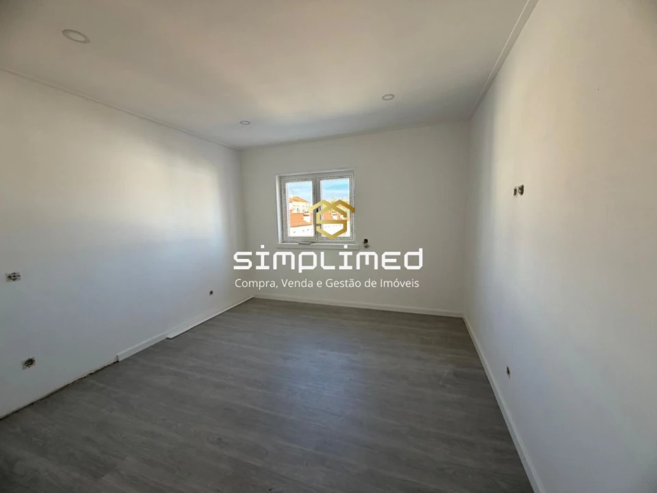 Apartamento T3 para Venda em Alto do Seixalinho, Santo André e Verderena Foto 6