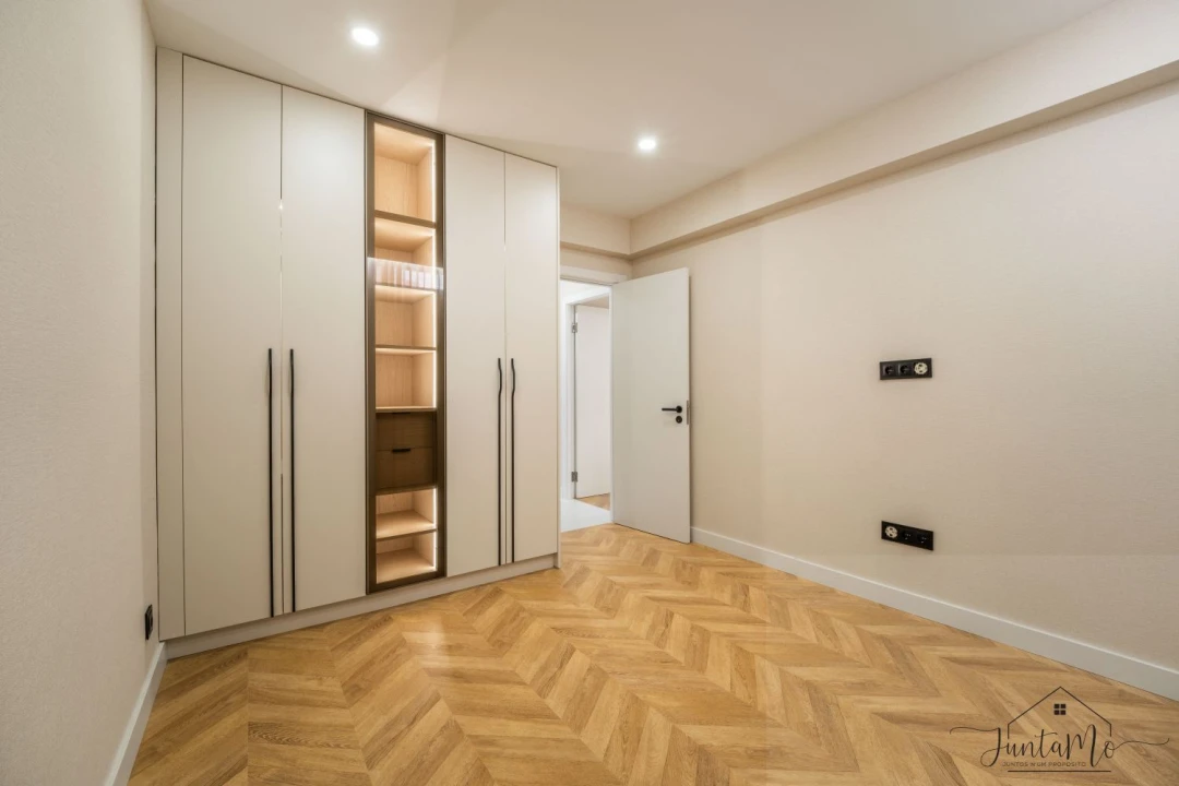 Apartamento T2 para Venda em Venteira Foto 1