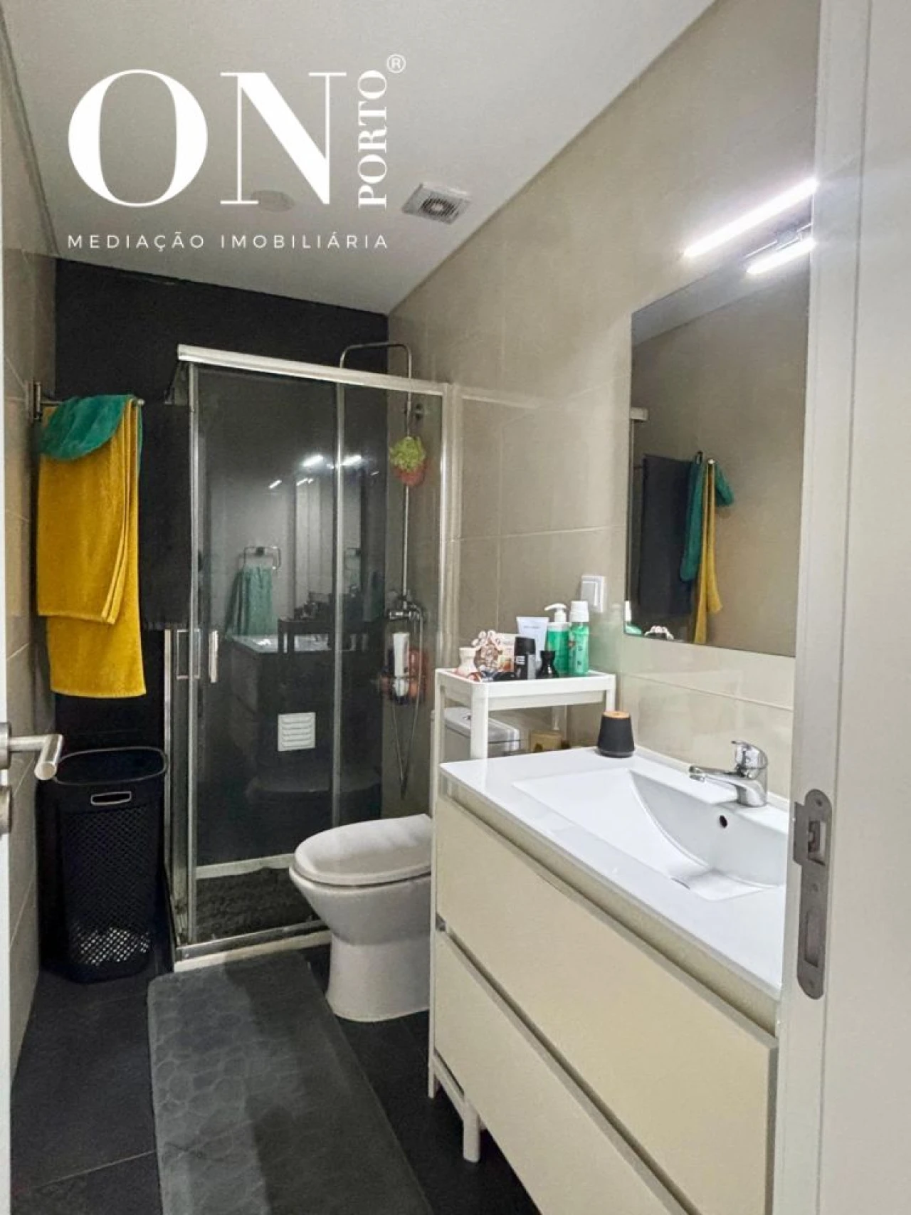 Apartamento T2 para Venda em Camarate, Unhos e Apelação Foto 10