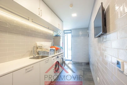 Moradia T3 para Venda em Santo Tirso, Couto (Santa Cristina e São Miguel) e Burgães