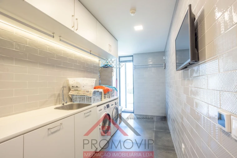 Moradia T3 para Venda em Santo Tirso, Couto (Santa Cristina e São Miguel) e Burgães Foto 37