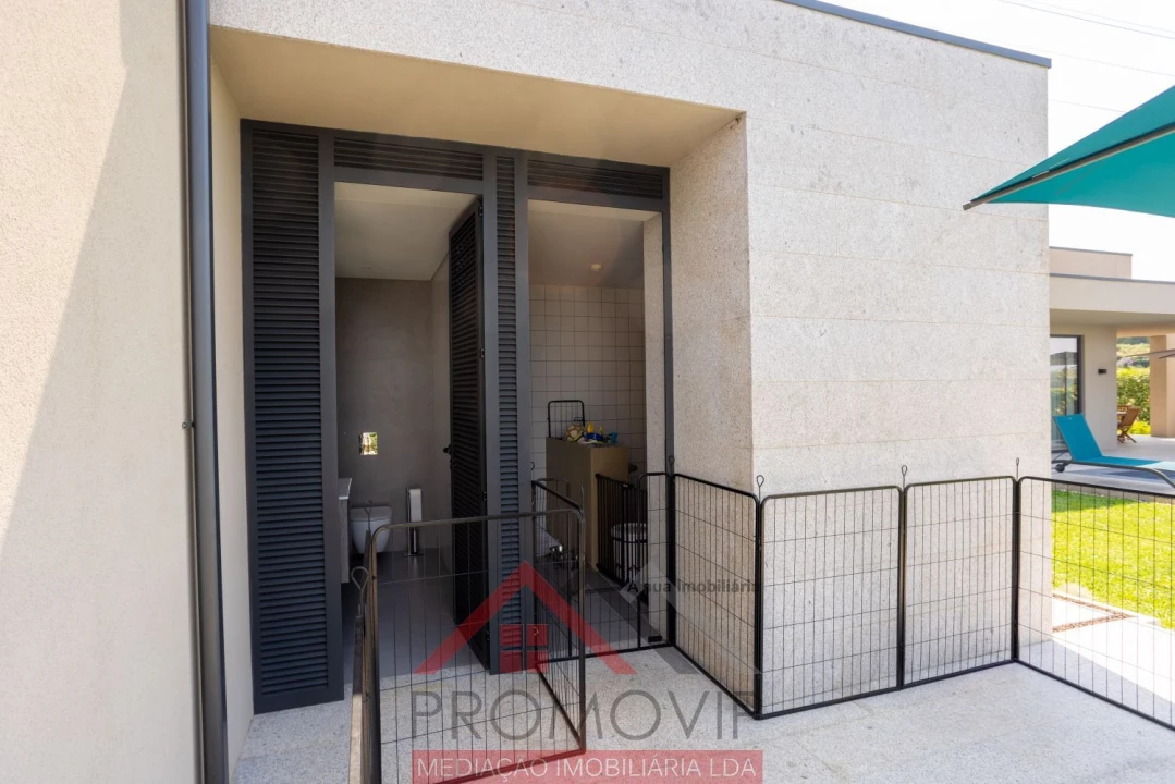 Moradia T3 para Venda em Santo Tirso, Couto (Santa Cristina e São Miguel) e Burgães Foto 19