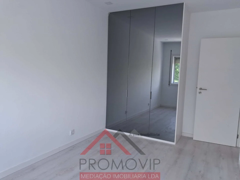 Apartamento T1 para Venda em Santo Tirso, Couto (Santa Cristina e São Miguel) e Burgães Foto 8