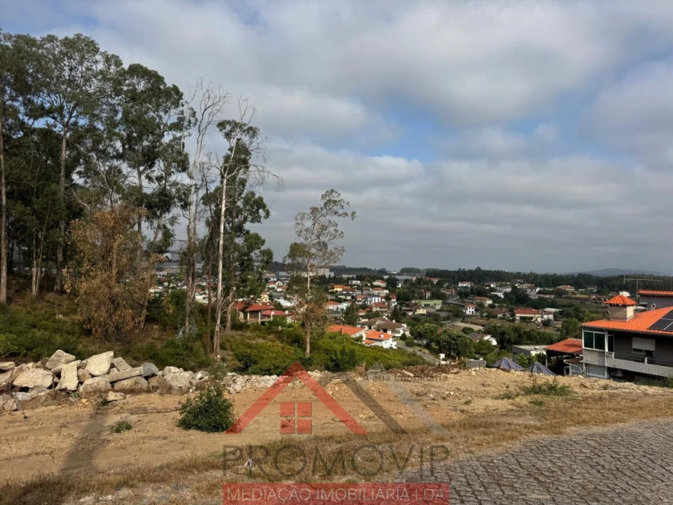 Terreno para Venda em Santo Tirso, Couto (Santa Cristina e São Miguel) e Burgães Foto 14
