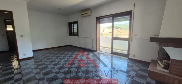 Apartamento T3 para Venda em Santo Tirso, Couto (Santa Cristina e São Miguel) e Burgães