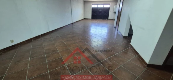 Apartamento T3 para Venda em Santo Tirso, Couto (Santa Cristina e São Miguel) e Burgães