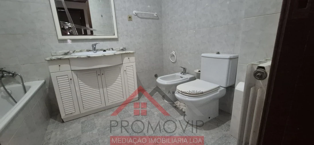 Apartamento T3 para Venda em Santo Tirso, Couto (Santa Cristina e São Miguel) e Burgães Foto 15