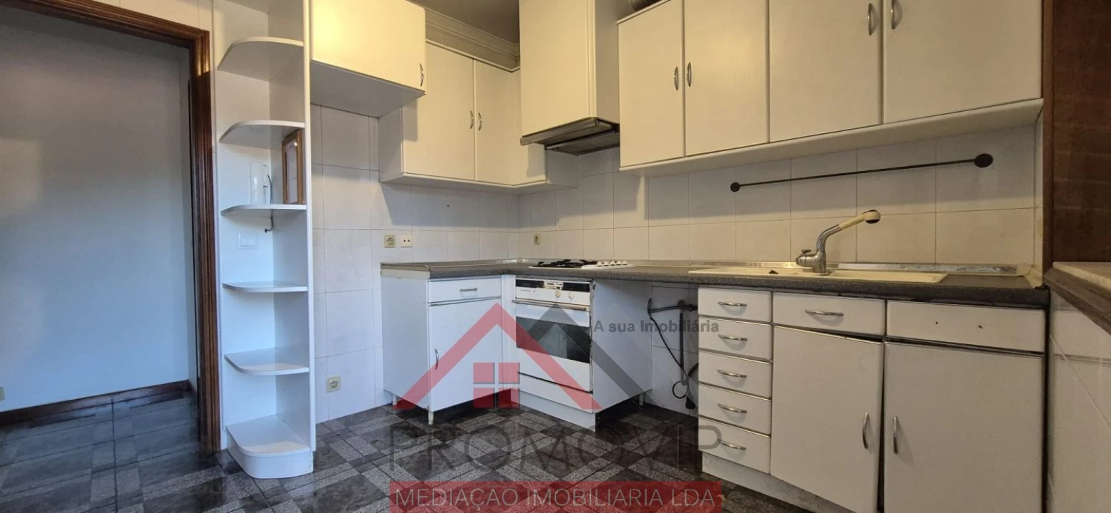 Apartamento T3 para Venda em Santo Tirso, Couto (Santa Cristina e São Miguel) e Burgães Foto 12