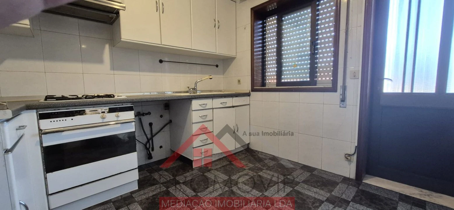 Apartamento T3 para Venda em Santo Tirso, Couto (Santa Cristina e São Miguel) e Burgães Foto 13