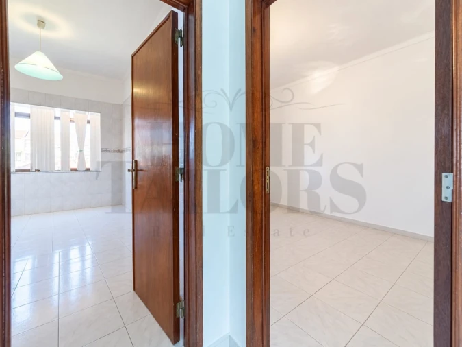 Apartamento T2 para Venda em Alto do Seixalinho, Santo André e Verderena Foto 8