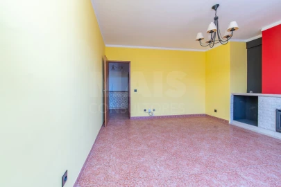 Apartamento T3 para Venda em Samora Correia