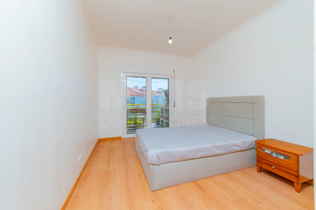 Apartamento T3 para Venda em Samora Correia Foto 12
