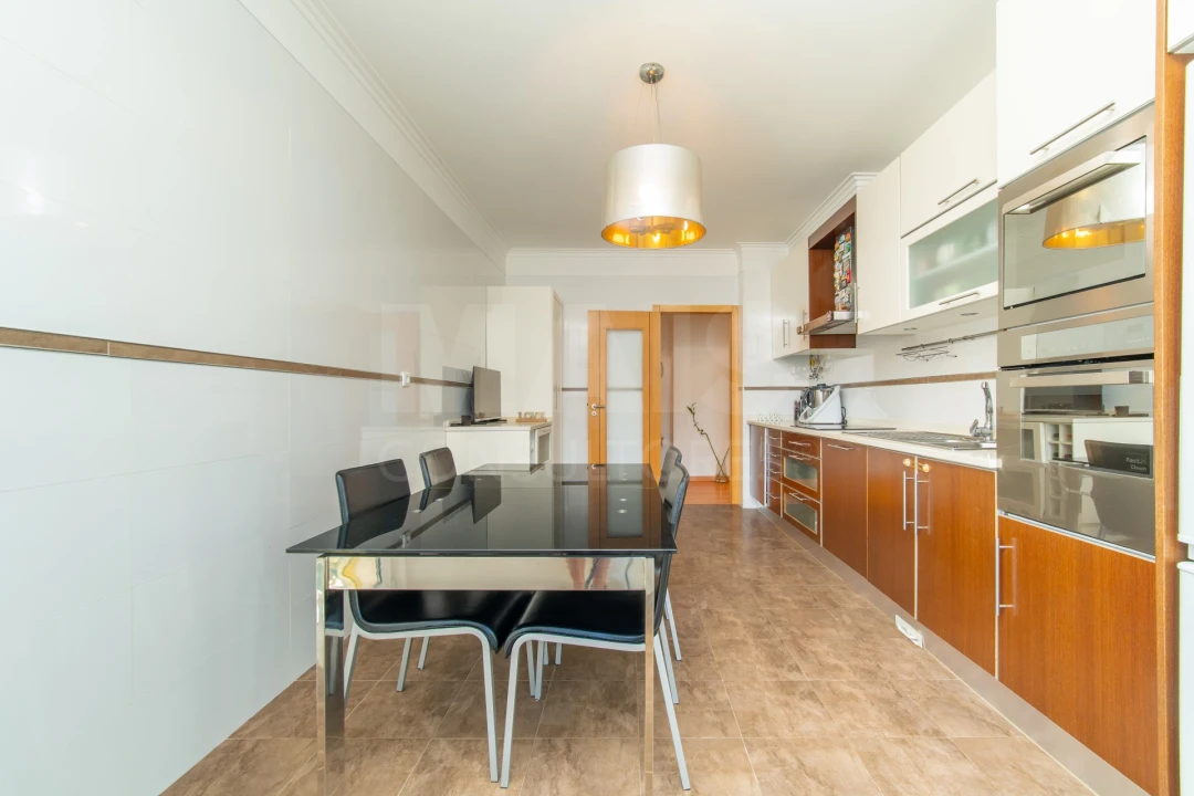 Apartamento T3 para Venda em Samora Correia Foto 3