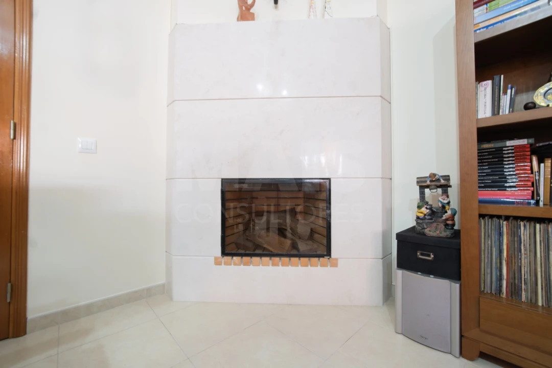 Apartamento T3 para Venda em Barreiro e Lavradio Foto 9