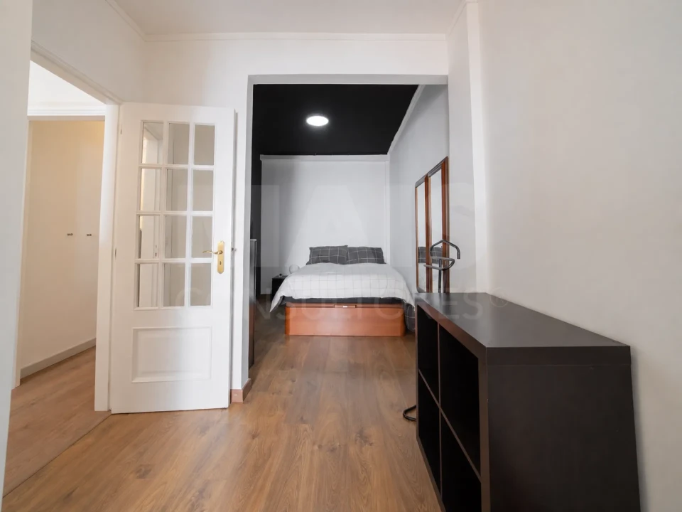 Apartamento T2 para Venda em Penha de França Foto 8