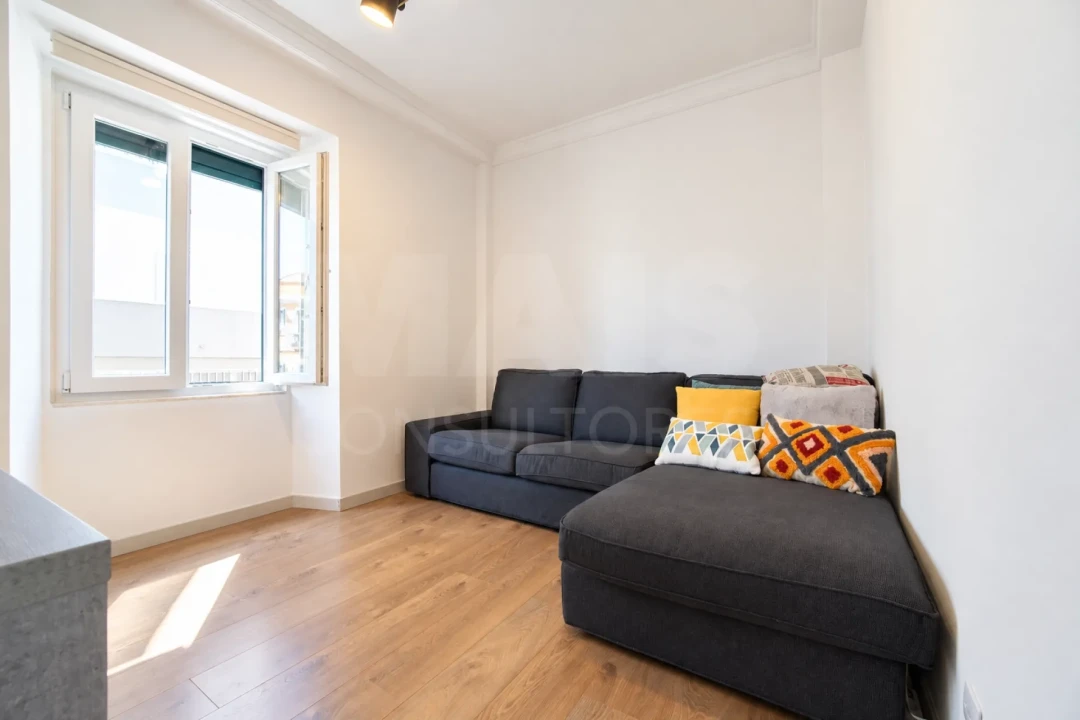 Apartamento T2 para Venda em Penha de França Foto 5