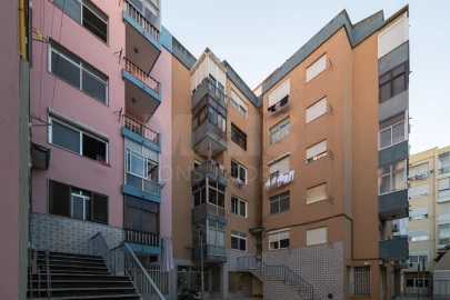 Apartamento T2 para Venda em Águas Livres